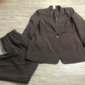 Liz Baker Essentials Solid Dark Brown Pants Suit